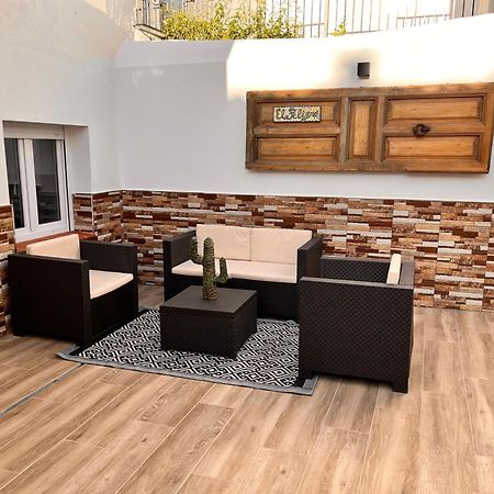 Apartamentos El Peligro 3 La Cueva Archidona Ngoại thất bức ảnh